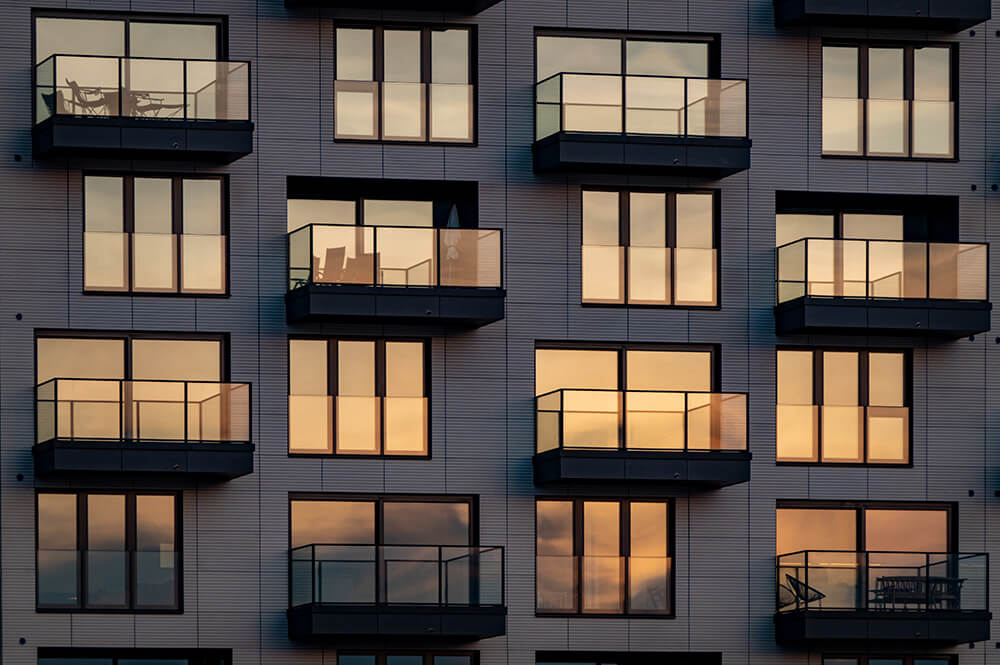 Apartment building balconies for multi-state commercial property insurance