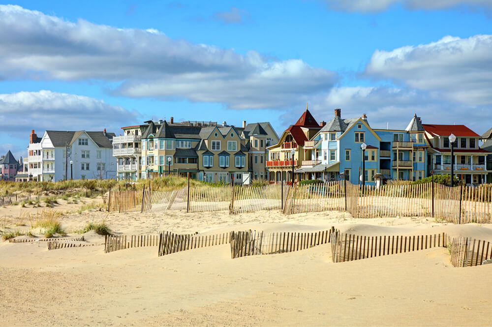 Shore homes in NJ along the beach front